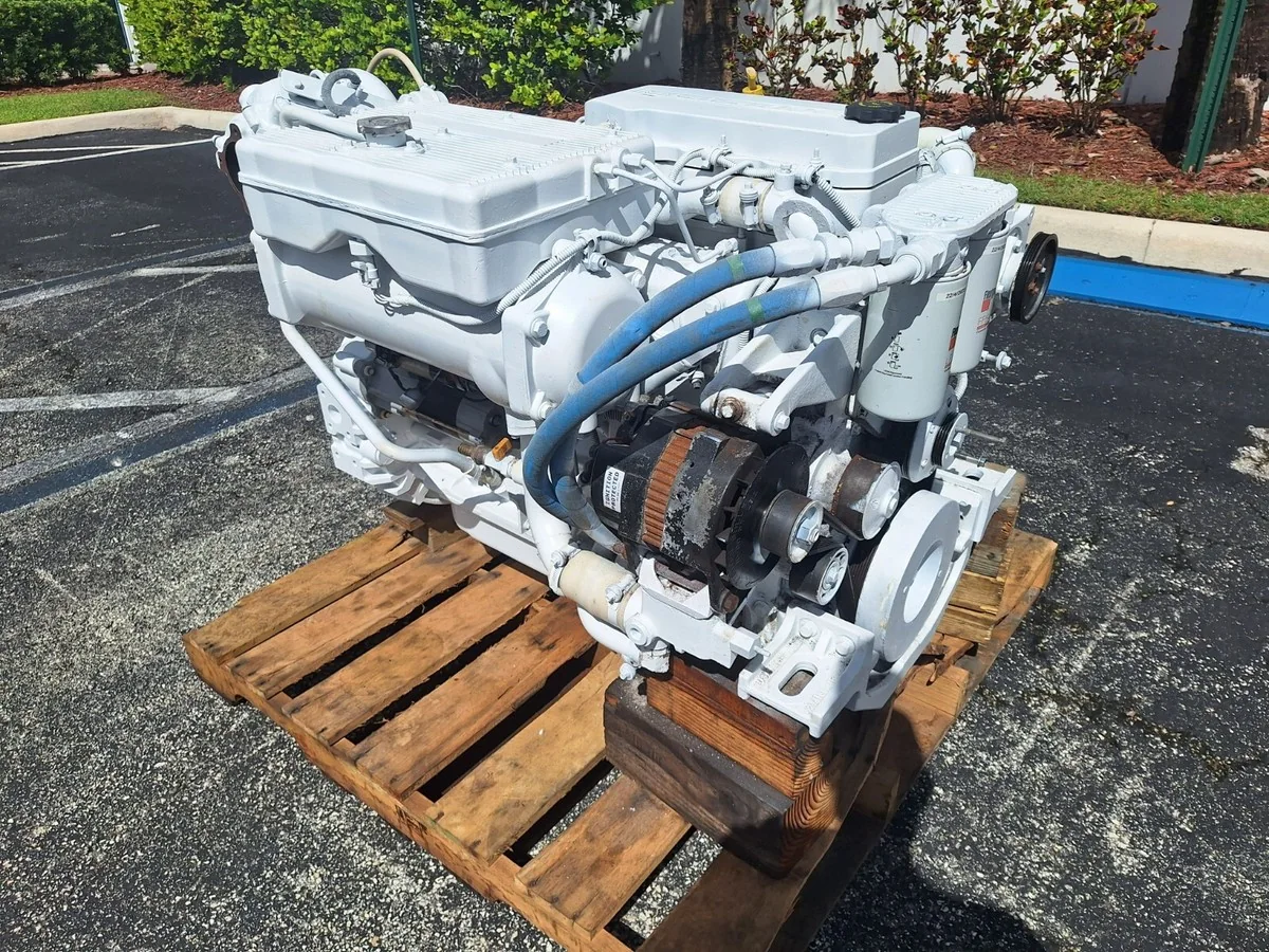 Cummins QSB 6.7 Marine Engine product image