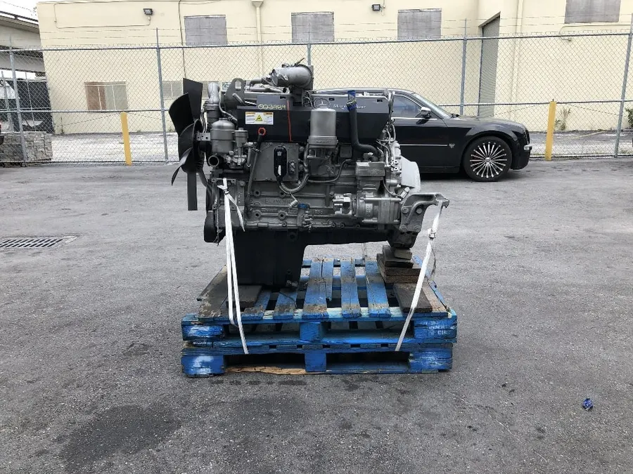 2004 MERCEDES-BENZ OM906LA ENGINE product image