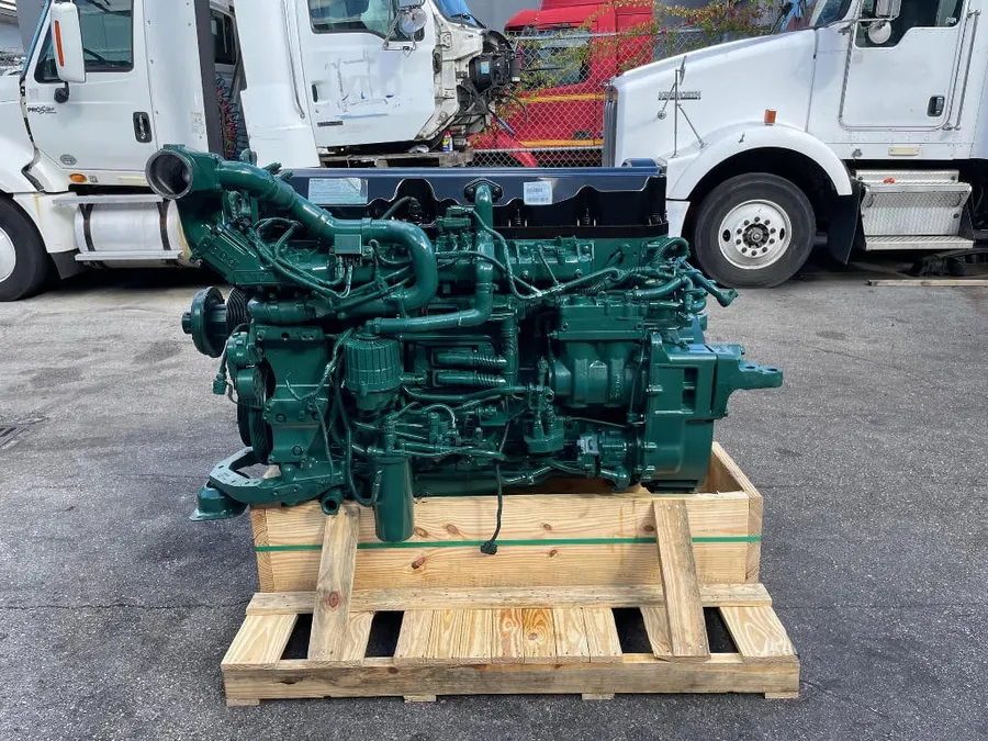 2011 VOLVO D11 ENGINE product image