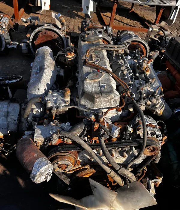 HINO P11C ENGINE product image