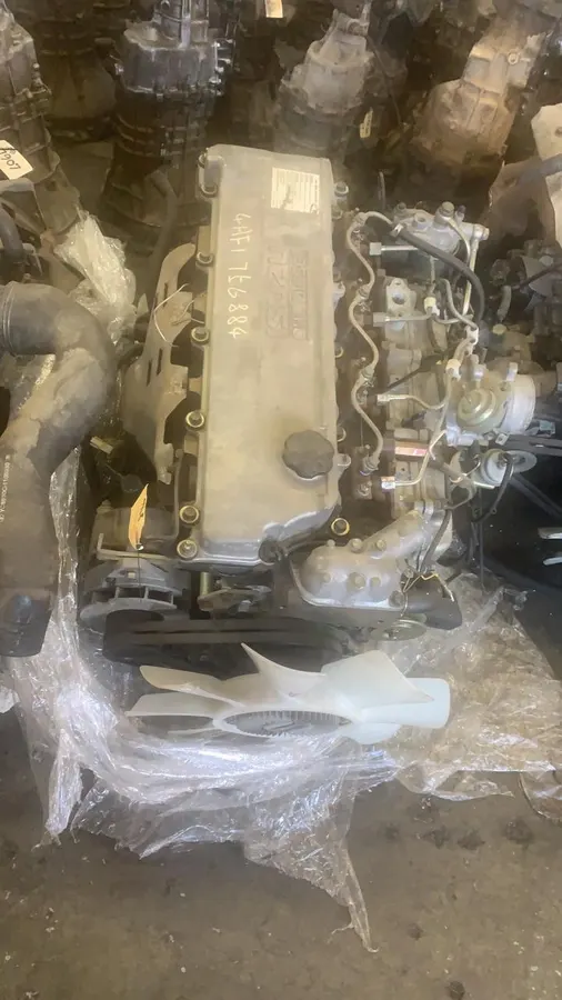 ISUZU 4HF1 BRAND NEW COMPLETE ENGINE product image