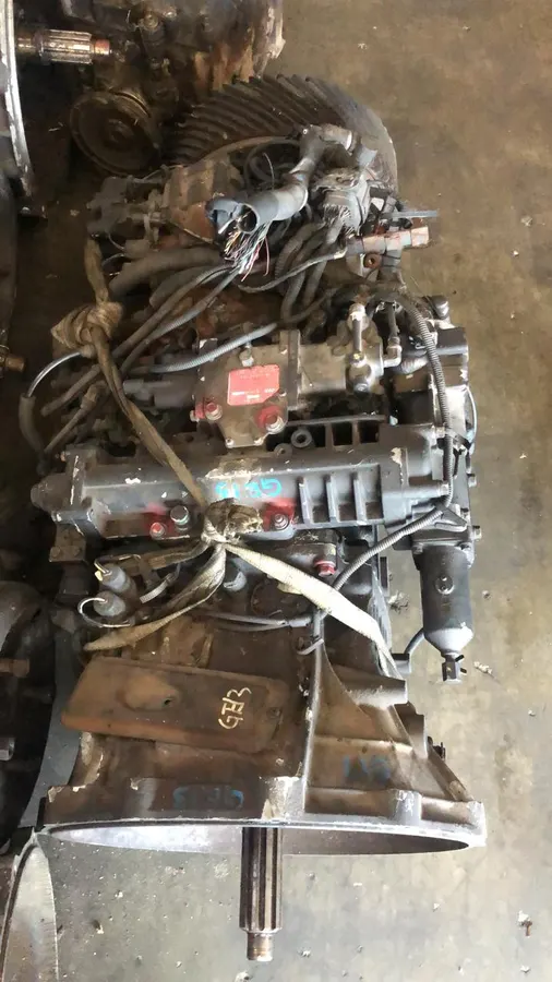 NISSAN UD440 GE13 product image