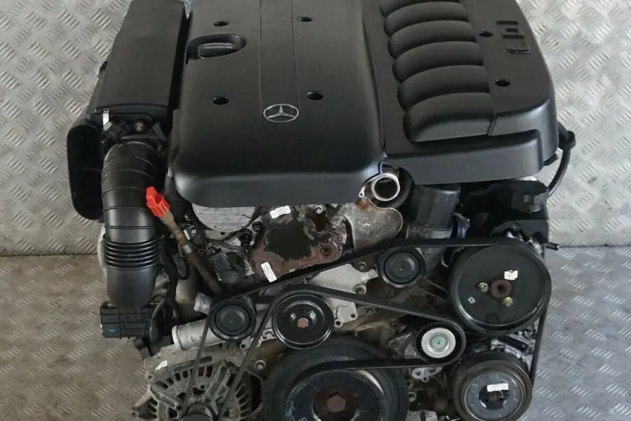 s-Mercedes-Benz S-Class W220 3.2 320 CDI 204HP product image