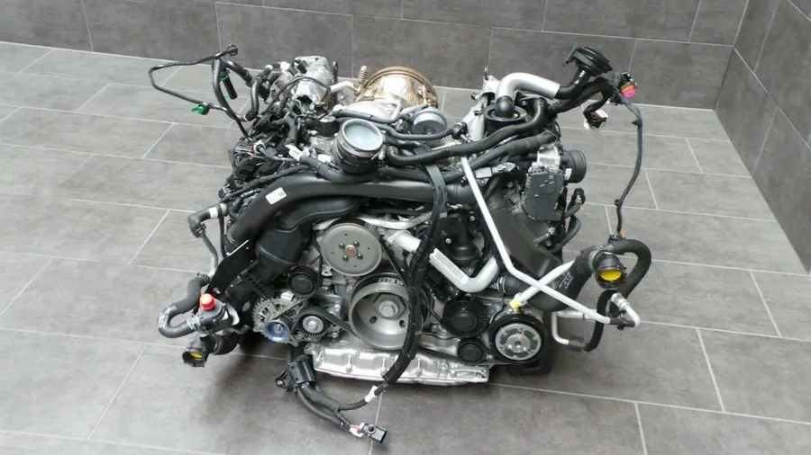 VW Touareg III CR7 Audi Q7 Q8 4M Dcb Dcbe 3.0TFSI Motor Engine 58 Km 06M100031T product image