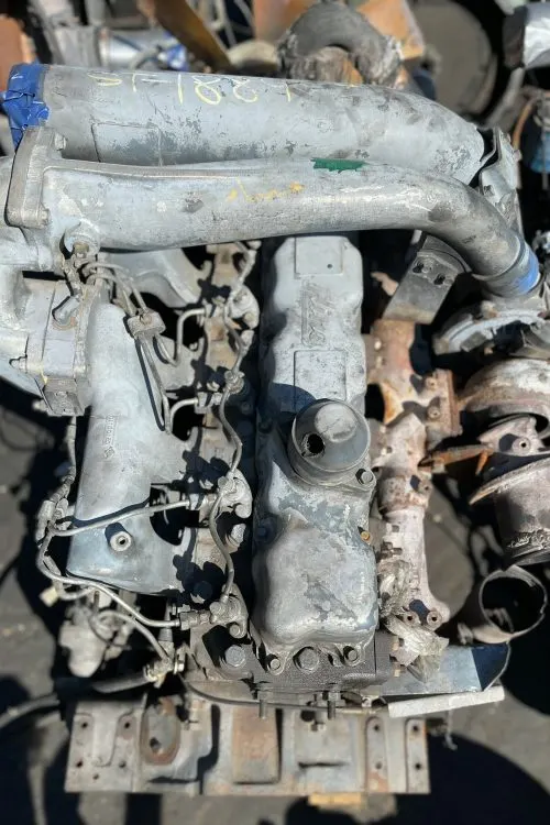 HINO ER100 ENGINE product image
