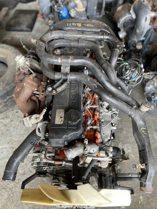 ISUZU 6HE1 ENGINE product image