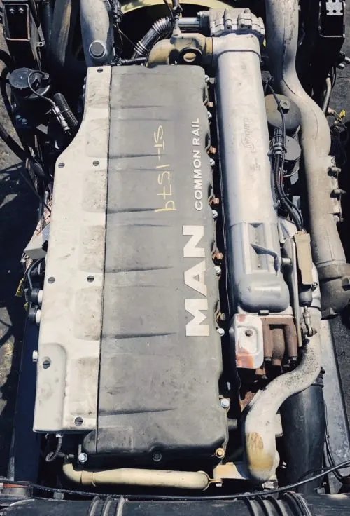 MAN D2676 COMMONRAIL ENGINE product image