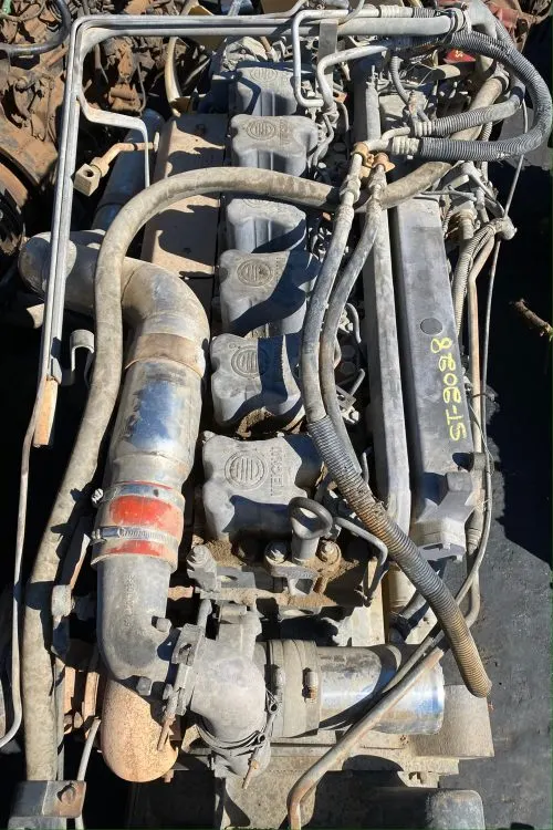 Weichai WD615 Engine and gearbox product image