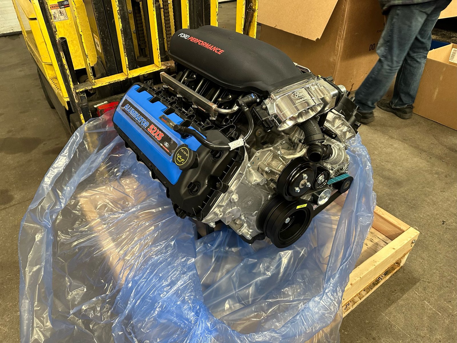 Ford Performance 5.2L Aluminator XS Crate Engine product image