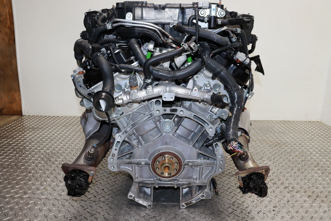 Infiniti VQ35HR 3.5L FX35 RWD Complete Engine product image